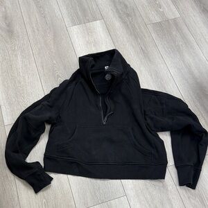 Lululemon Scuba half zip